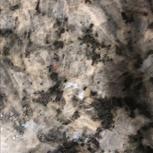 Meet your Posher, Leonida